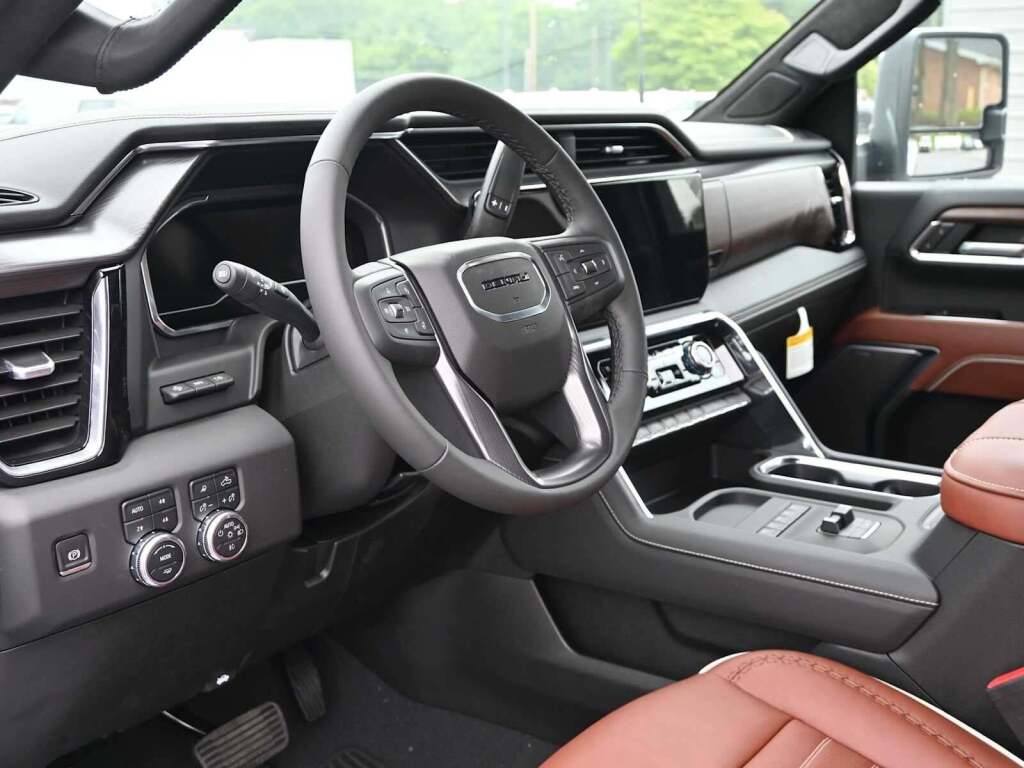 2025 GMC Sierra 2500HD Denali Ultimate