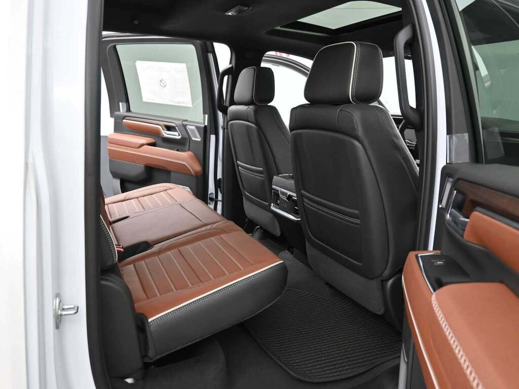 2025 GMC Sierra 2500HD Denali Ultimate