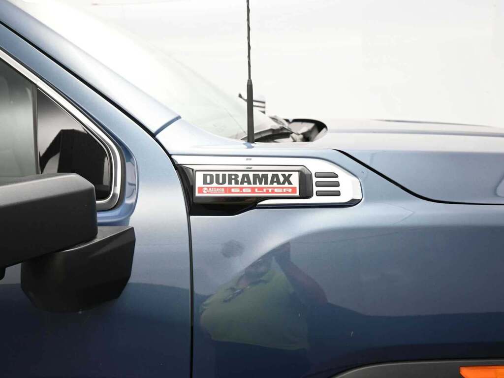 2025 GMC Sierra 2500HD Denali