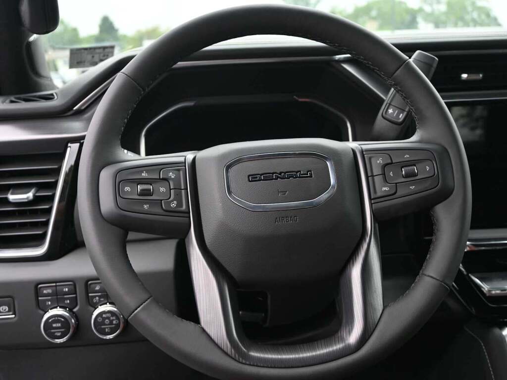 2025 GMC Sierra 2500HD Denali Ultimate