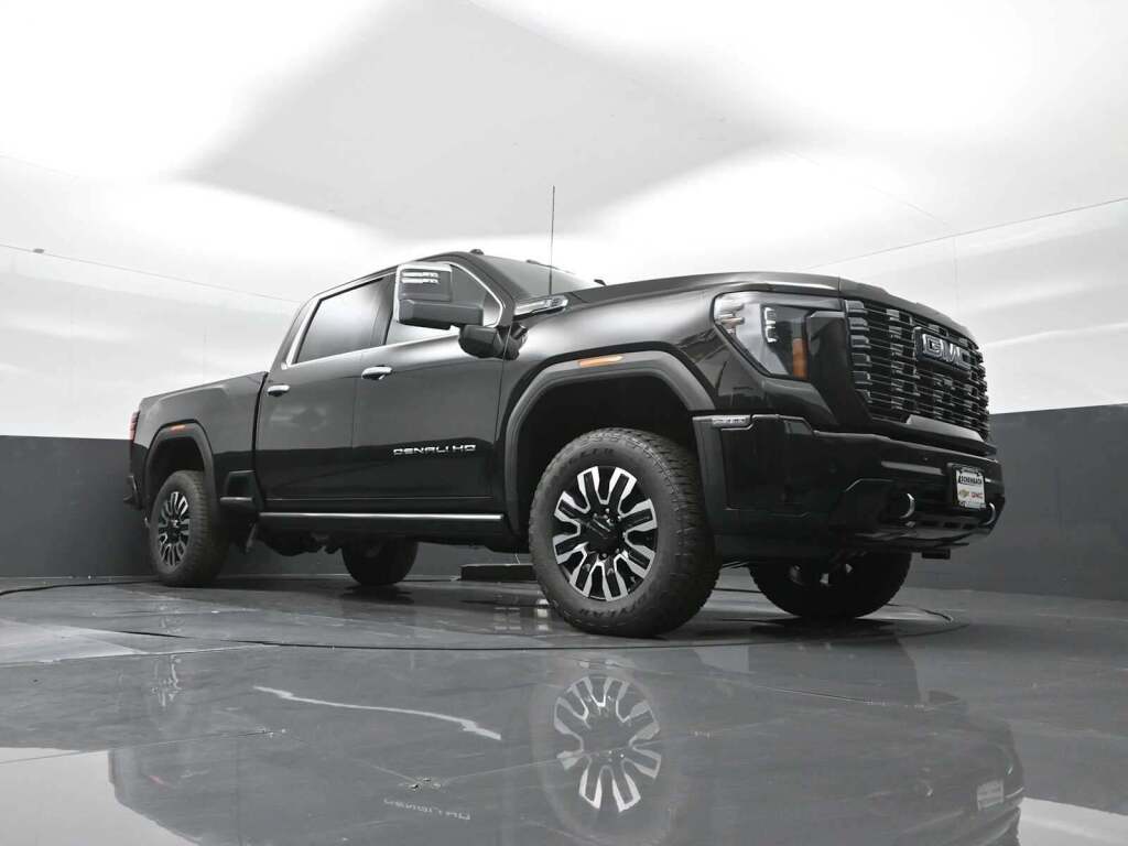 2025 GMC Sierra 2500HD Denali Ultimate