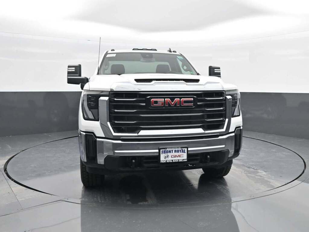 2025 GMC Sierra 3500HD Pro