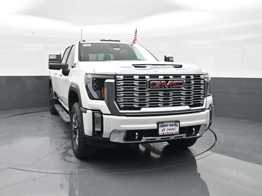 2025 GMC Sierra 2500HD Denali