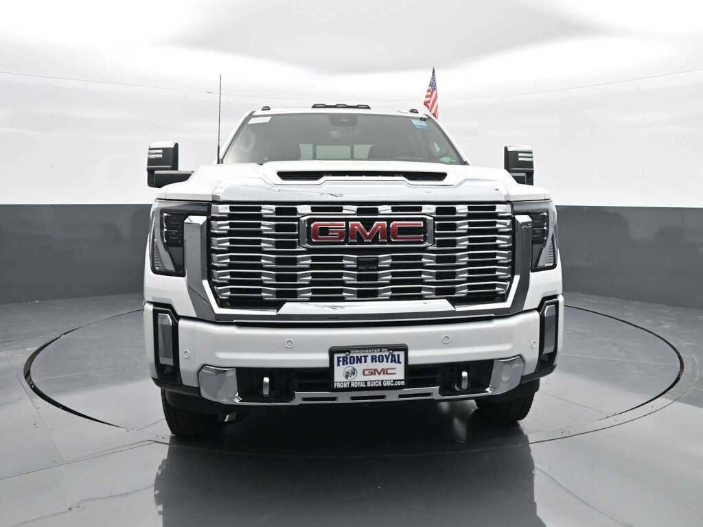 2025 GMC Sierra 3500HD Denali