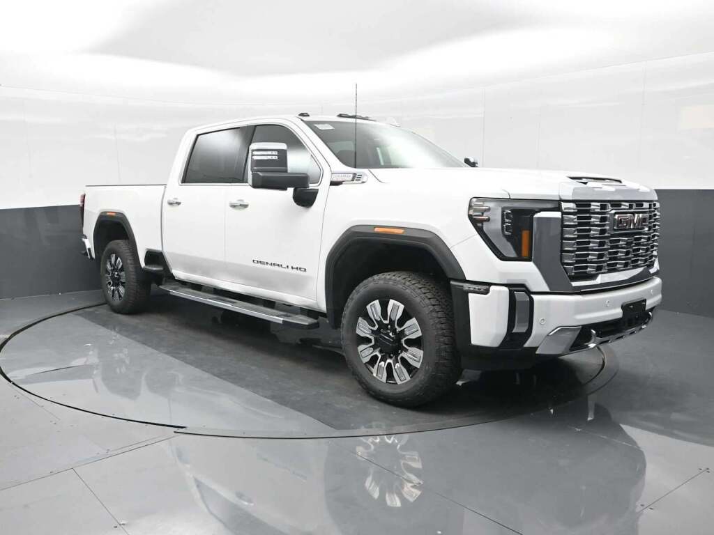 2025 GMC Sierra 2500HD Denali