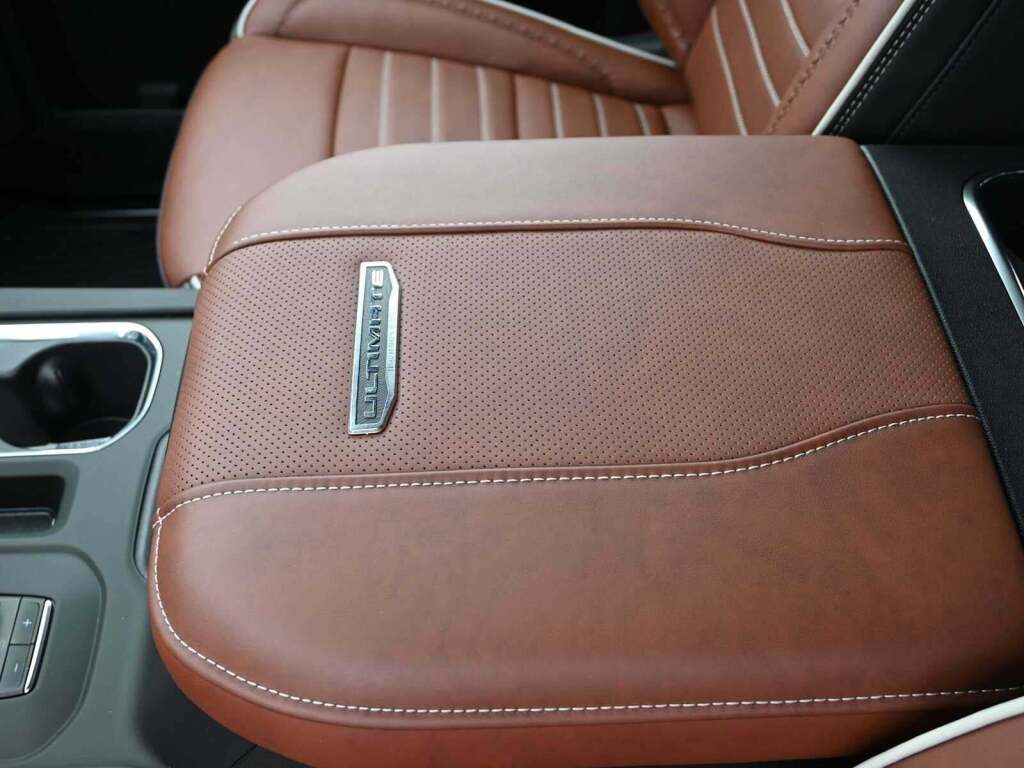 2025 GMC Sierra 2500HD Denali Ultimate