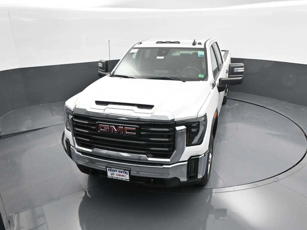 2025 GMC Sierra 2500HD Pro