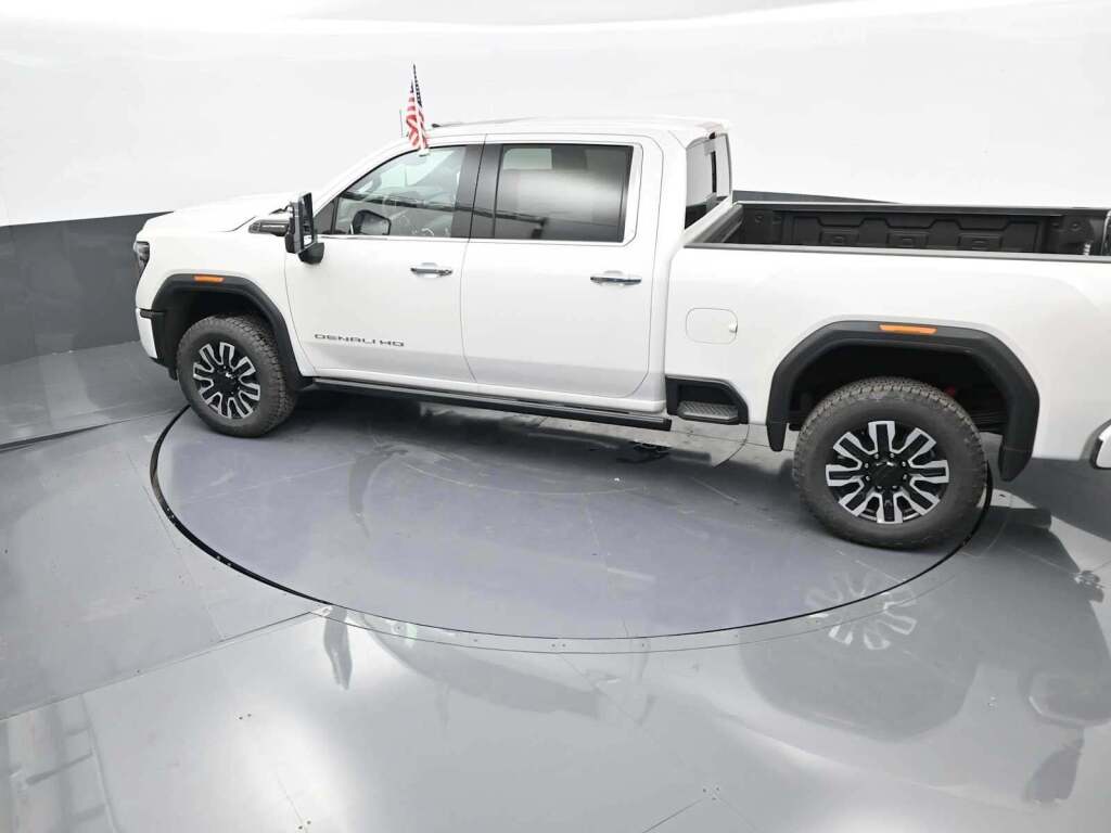 2025 GMC Sierra 2500HD Denali Ultimate