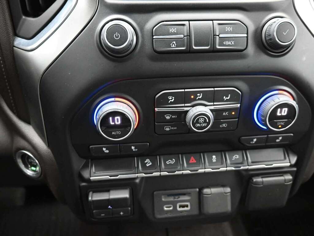 2022 Chevrolet Silverado 3500HD LTZ