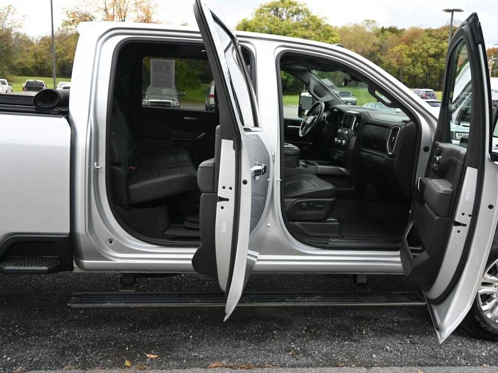 2022 GMC Sierra 3500HD Denali