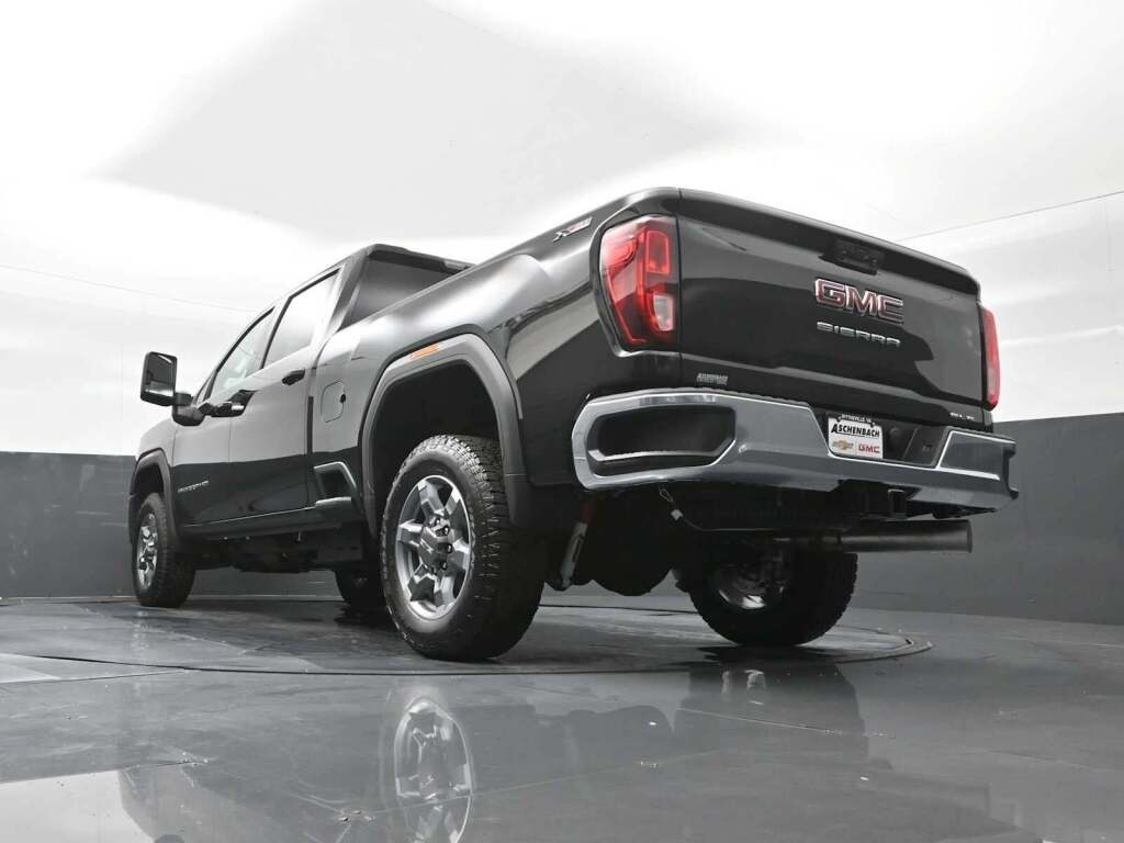 2025 GMC Sierra 2500HD SLE