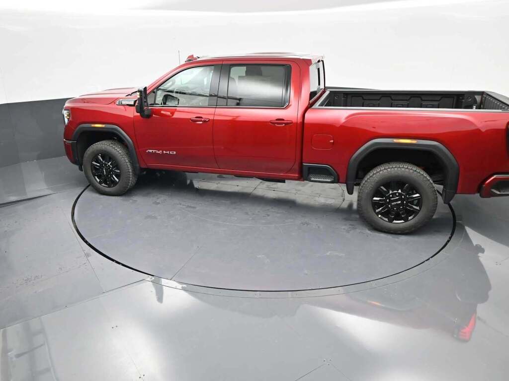 2025 GMC Sierra 2500HD AT4