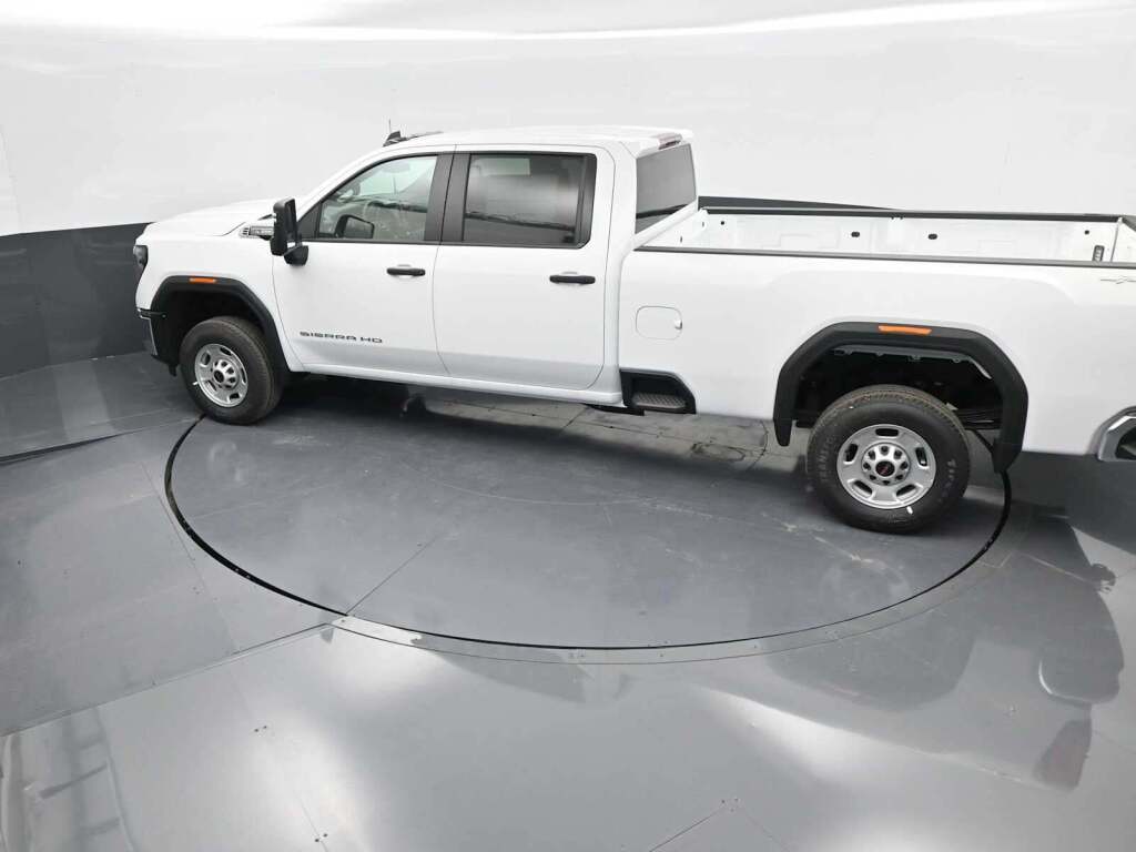 2025 GMC Sierra 2500HD Pro
