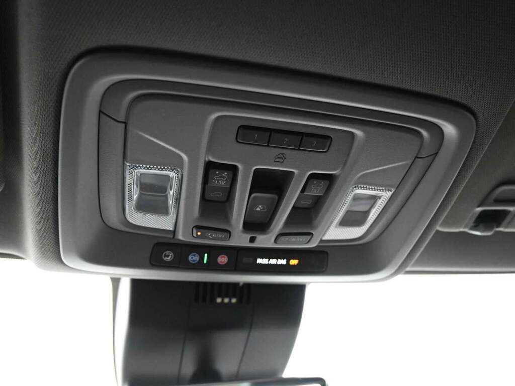 2025 GMC Sierra 3500HD Denali