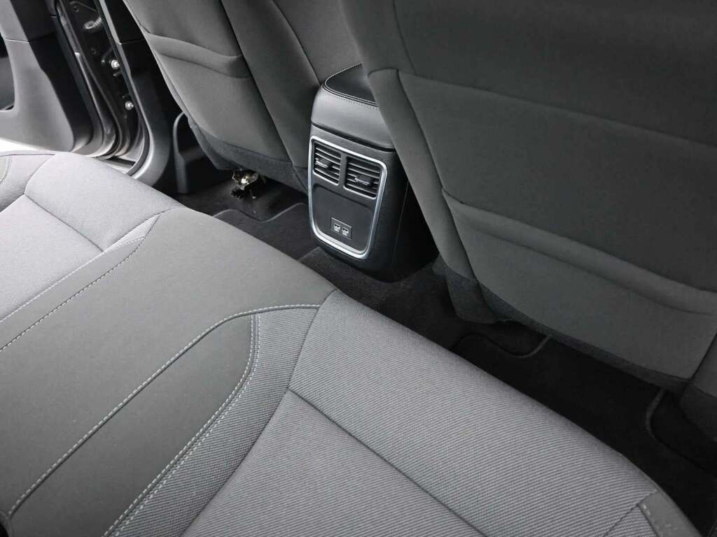 2020 Dodge Charger SXT RWD