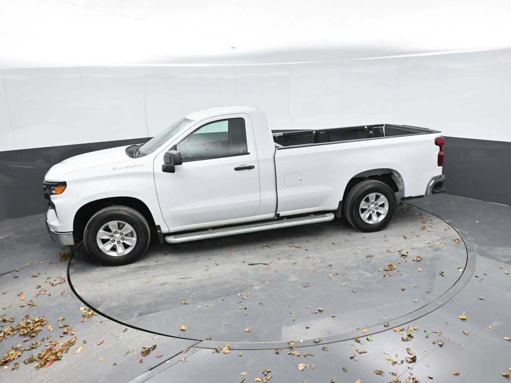2023 Chevrolet Silverado 1500 WT
