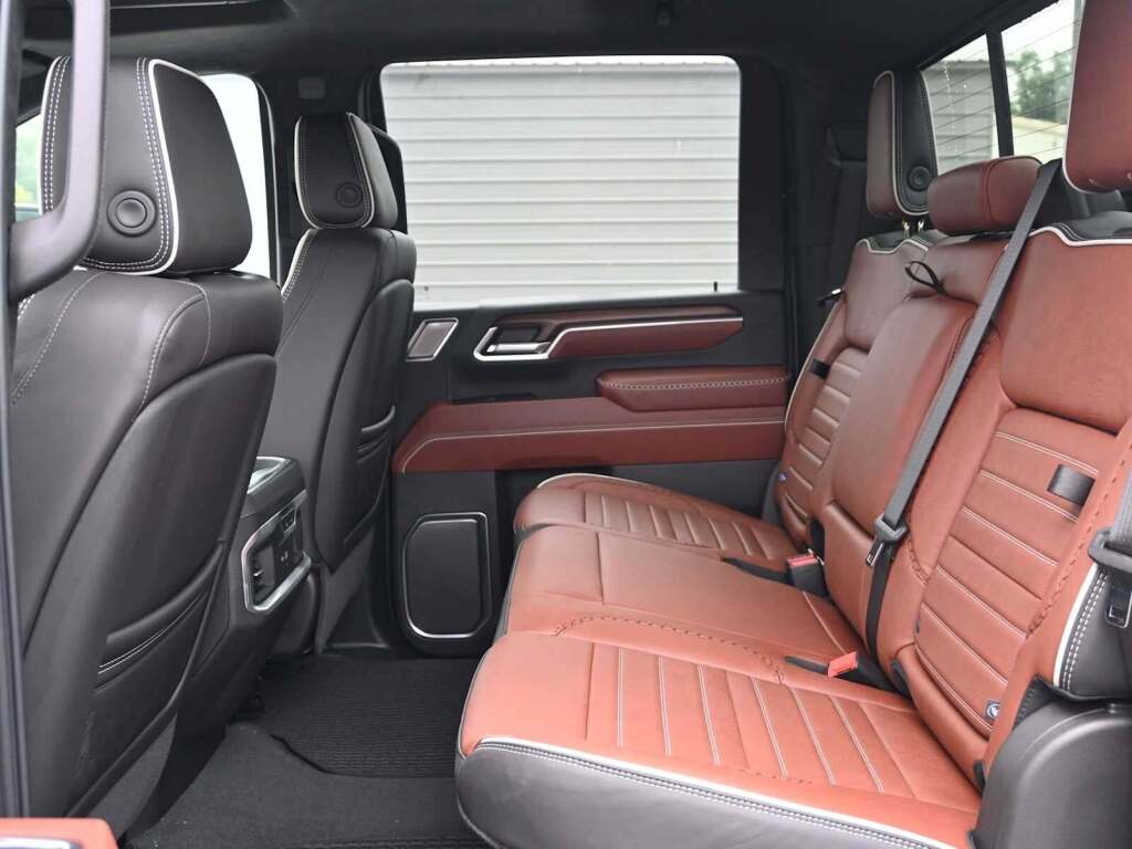 2025 GMC Sierra 2500HD Denali Ultimate