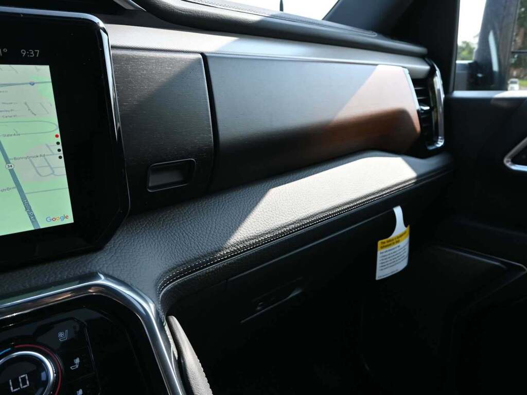 2025 GMC Sierra 2500HD Denali