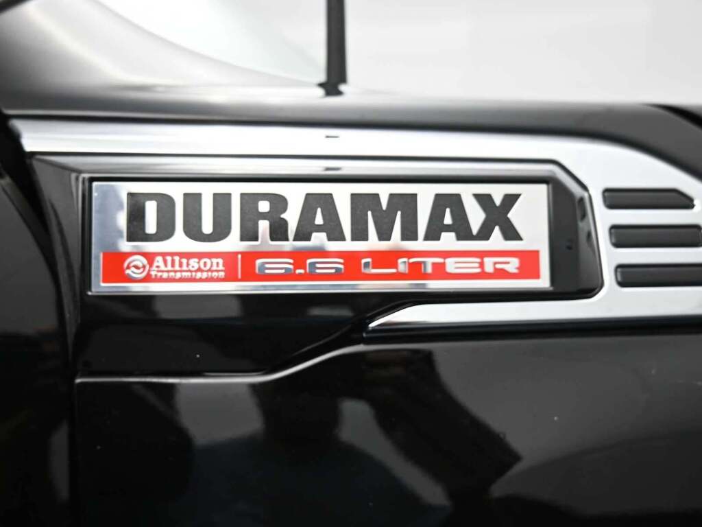 2025 GMC Sierra 2500HD Denali