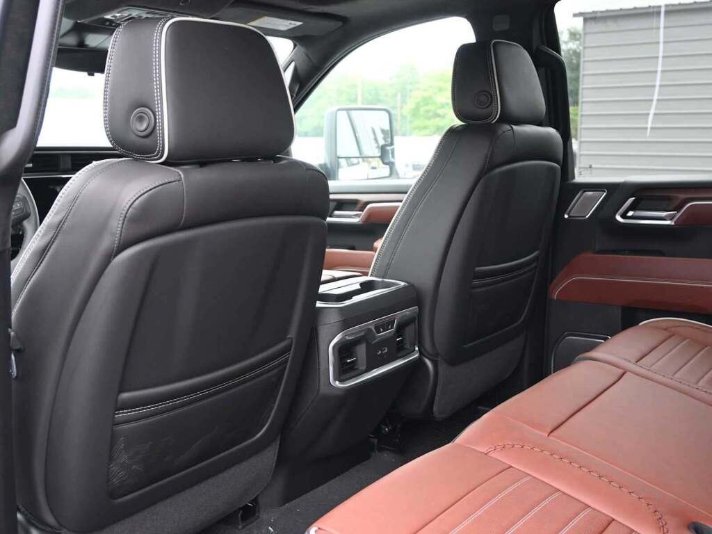 2025 GMC Sierra 2500HD Denali Ultimate