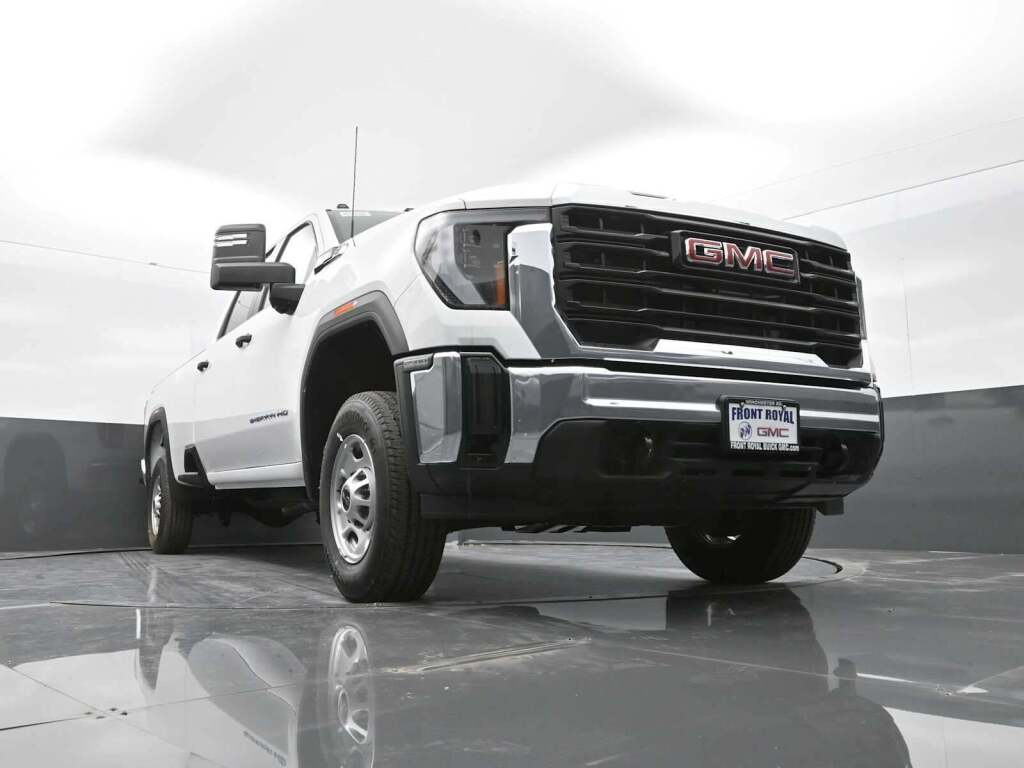 2025 GMC Sierra 2500HD Pro
