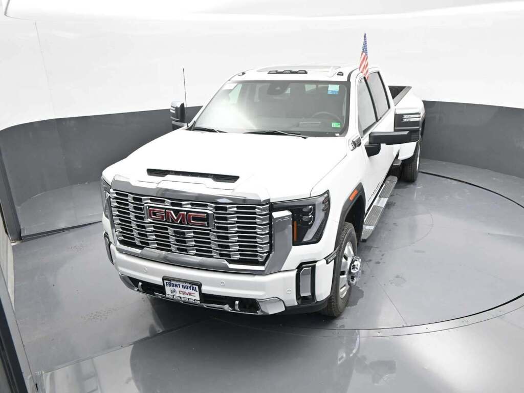 2025 GMC Sierra 3500HD Denali