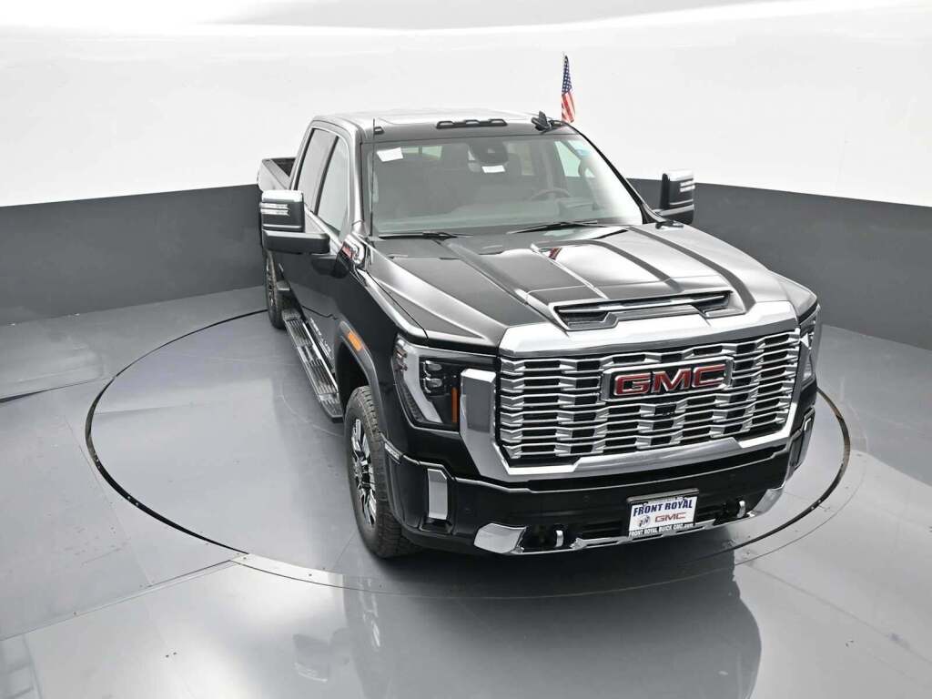 2025 GMC Sierra 2500HD Denali