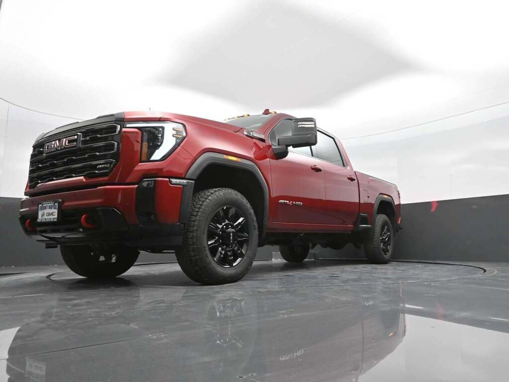 2025 GMC Sierra 2500HD AT4