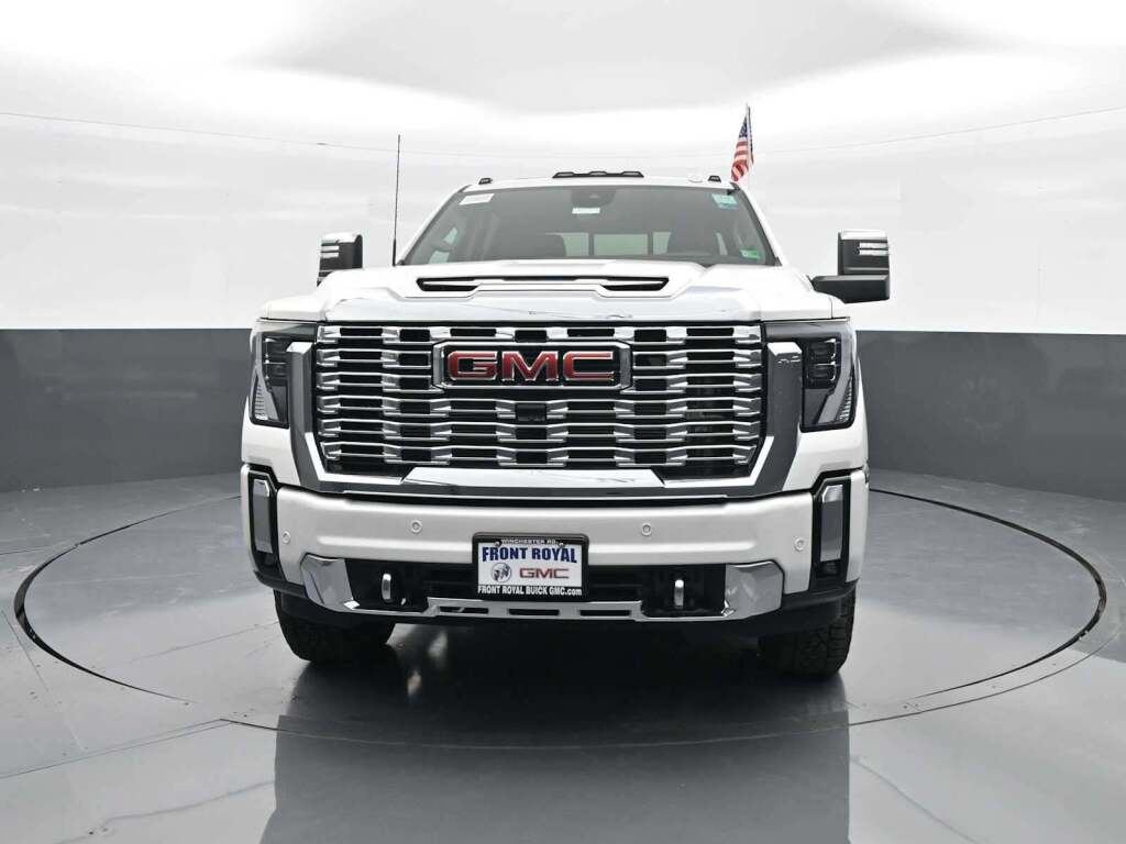 2025 GMC Sierra 2500HD Denali