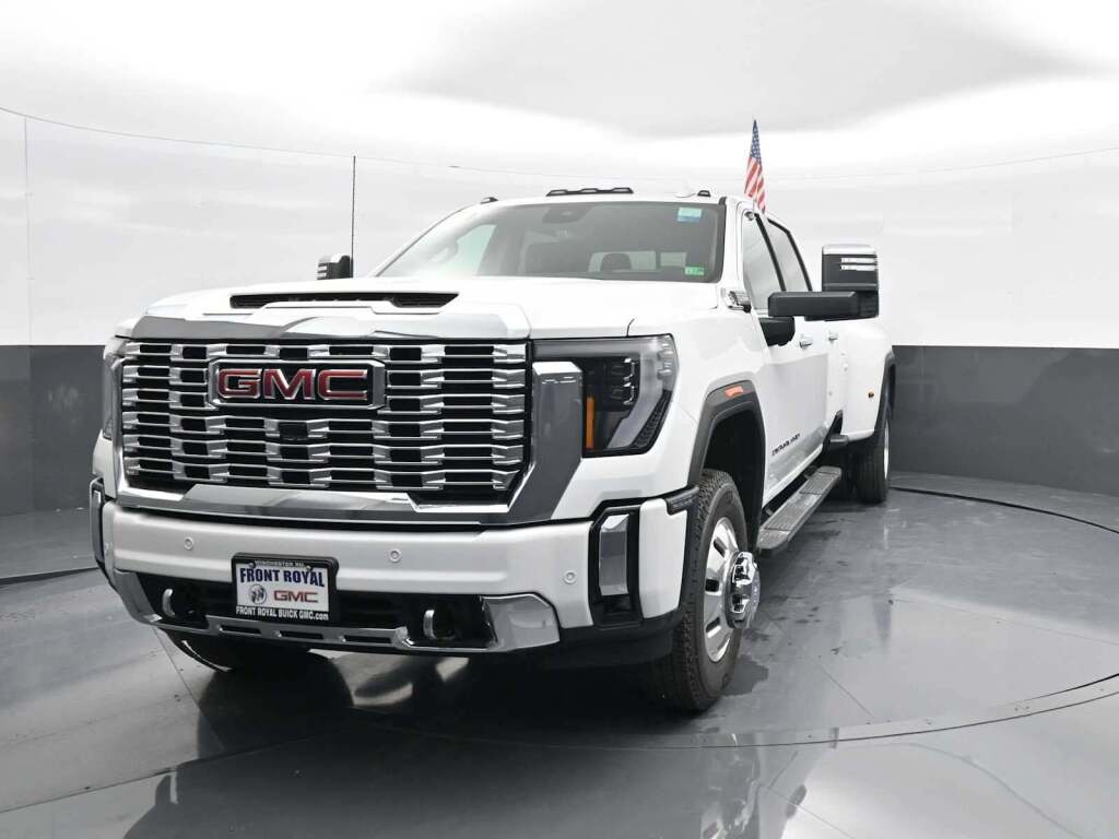 2025 GMC Sierra 3500HD Denali