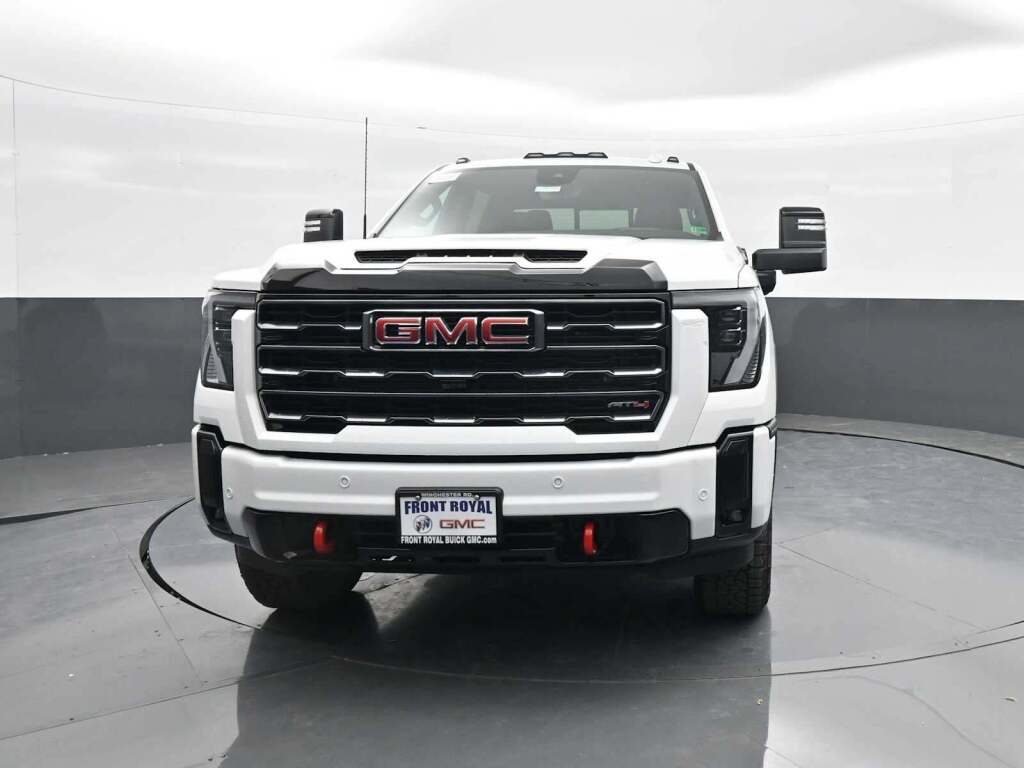 2025 GMC Sierra 2500HD AT4