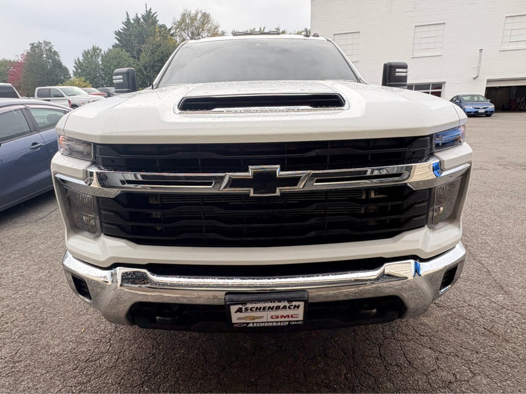 2024 Chevrolet Silverado 3500HD LT