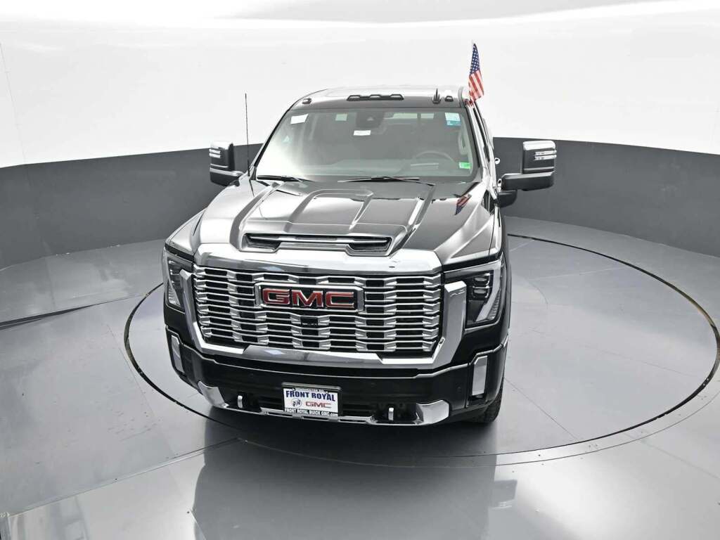 2025 GMC Sierra 2500HD Denali