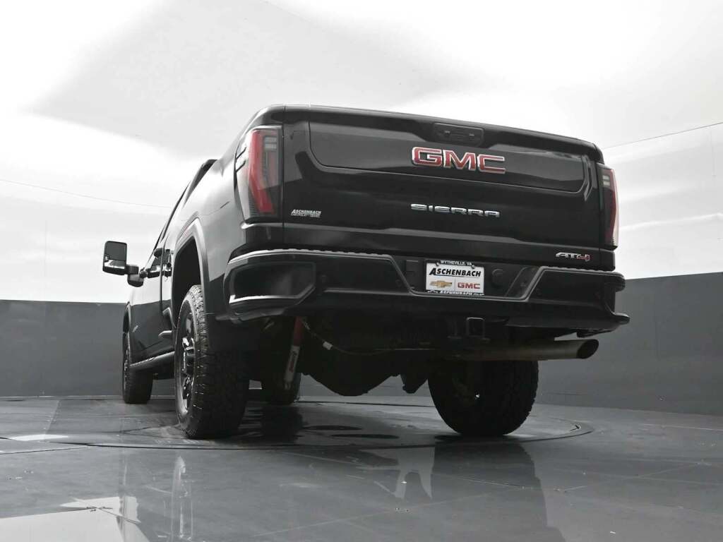 2024 GMC Sierra 2500HD AT4