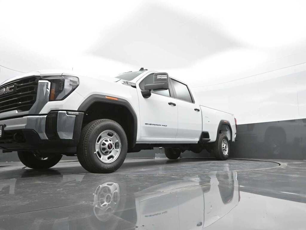2025 GMC Sierra 2500HD Pro