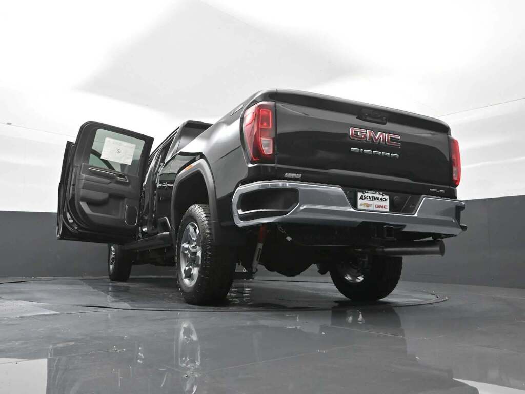 2025 GMC Sierra 2500HD SLE