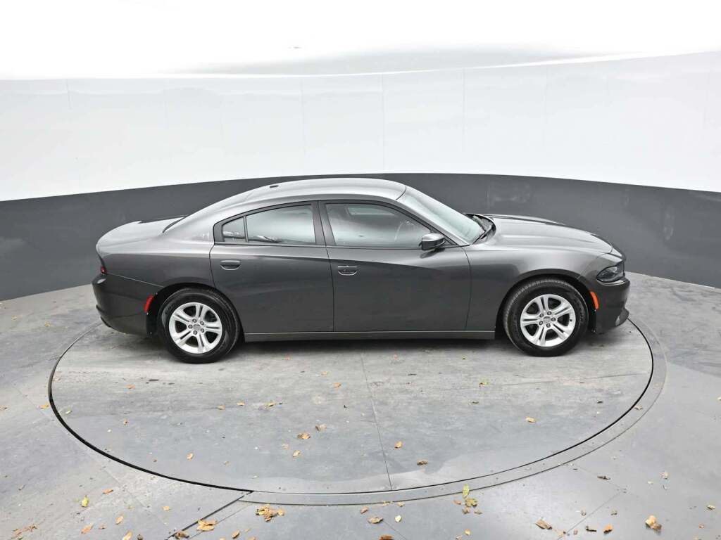 2020 Dodge Charger SXT RWD