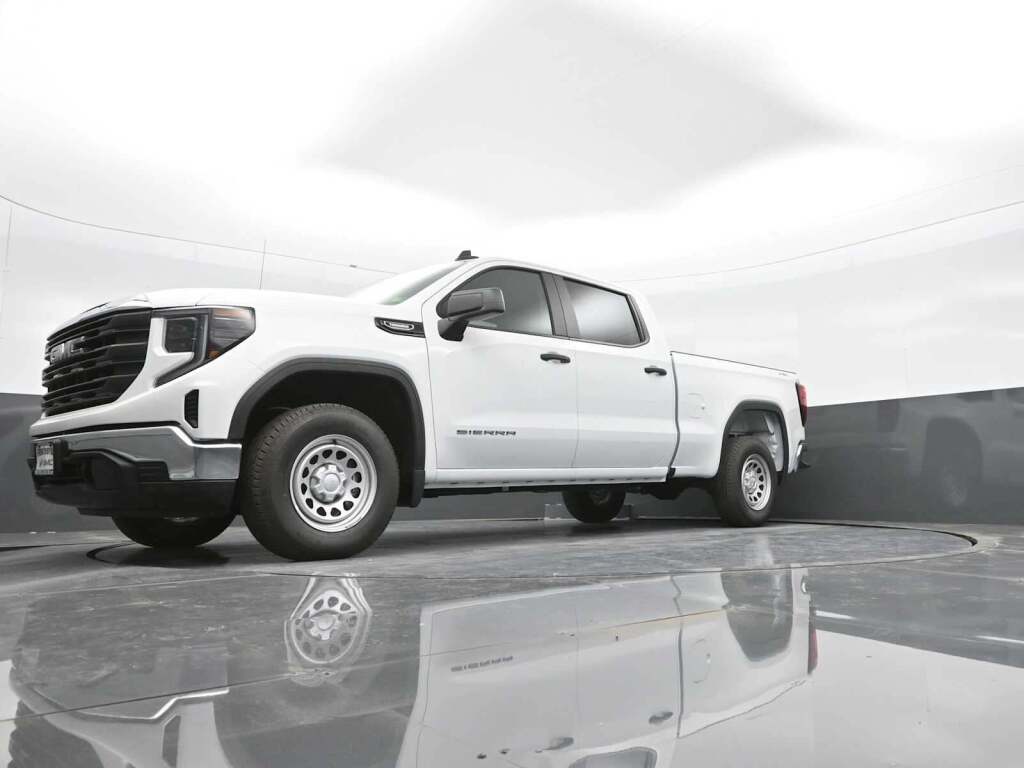 2025 GMC Sierra 1500 Pro