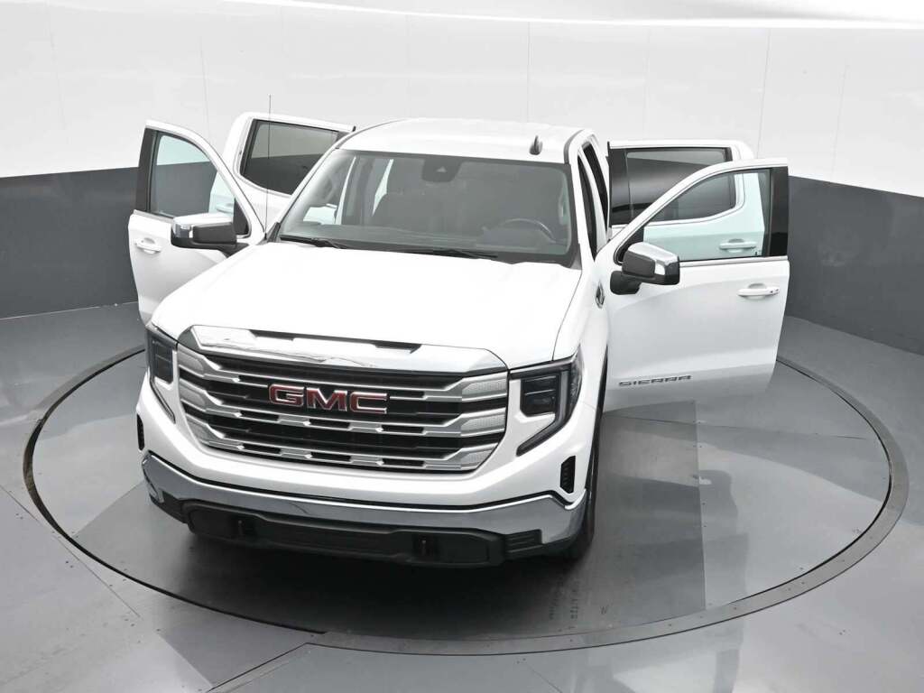 2023 GMC Sierra 1500 SLE