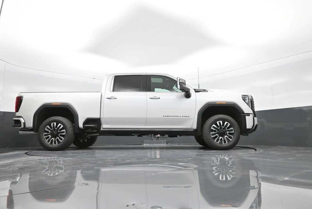 2025 GMC Sierra 2500HD Denali Ultimate