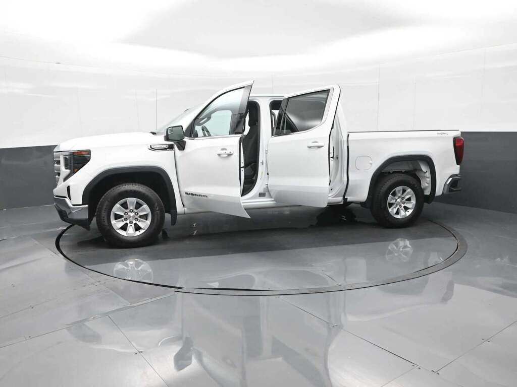 2023 GMC Sierra 1500 SLE