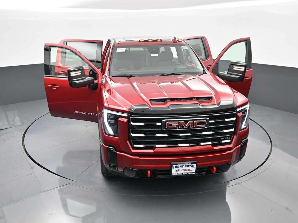 2025 GMC Sierra 2500HD AT4