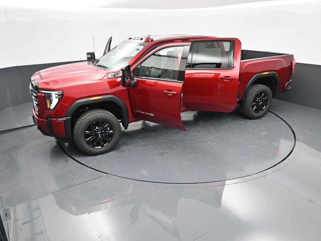 2025 GMC Sierra 2500HD AT4