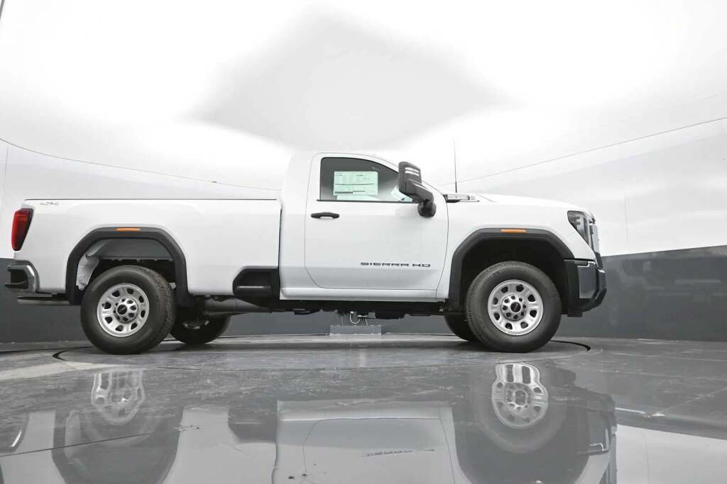 2025 GMC Sierra 3500HD Pro