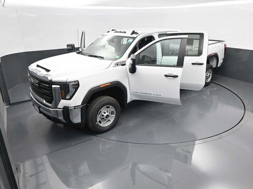 2025 GMC Sierra 2500HD Pro