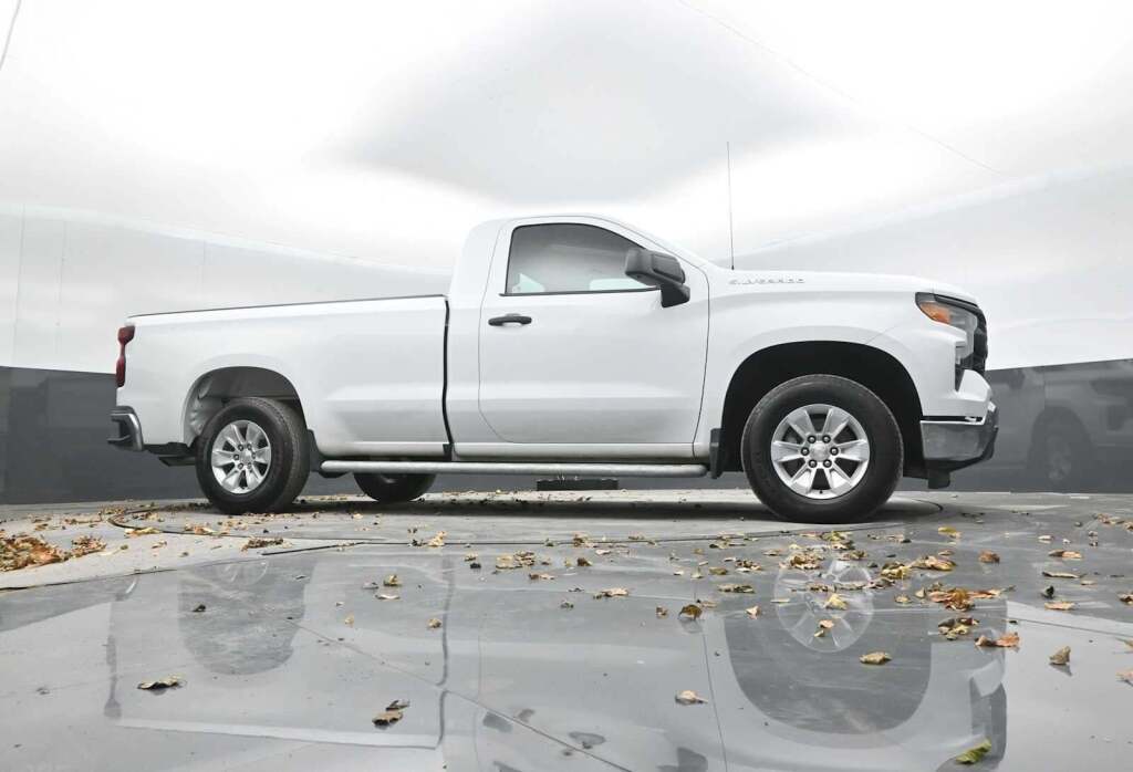 2023 Chevrolet Silverado 1500 WT