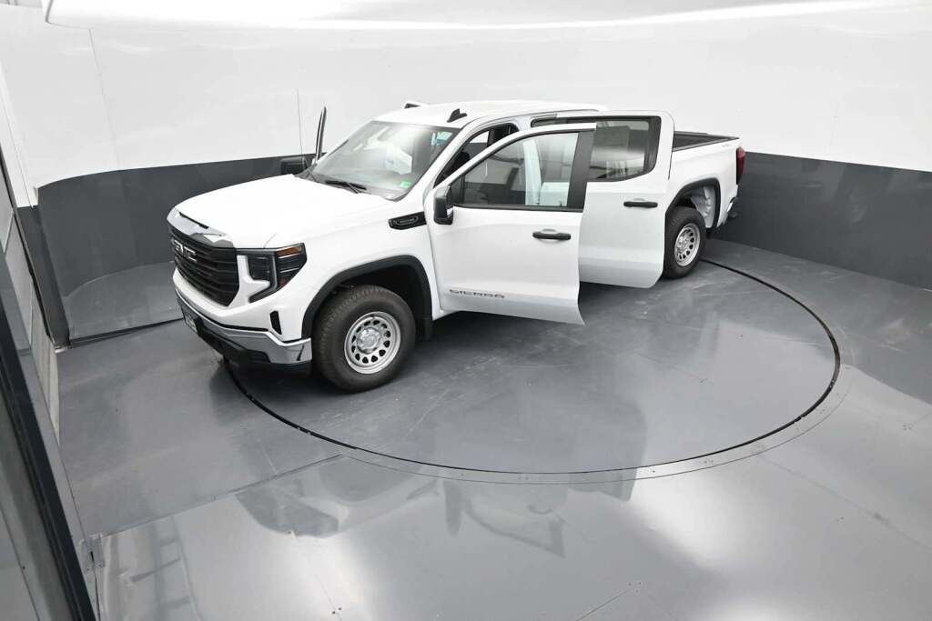 2025 GMC Sierra 1500 Pro