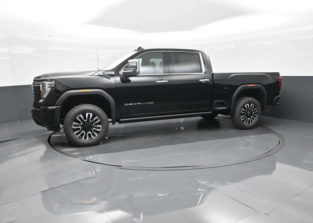 2025 GMC Sierra 2500HD Denali Ultimate