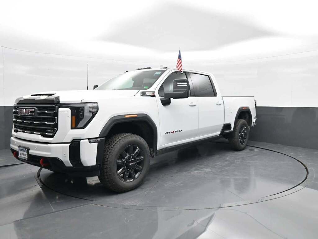 2025 GMC Sierra 2500HD AT4