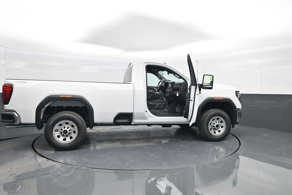 2025 GMC Sierra 3500HD Pro